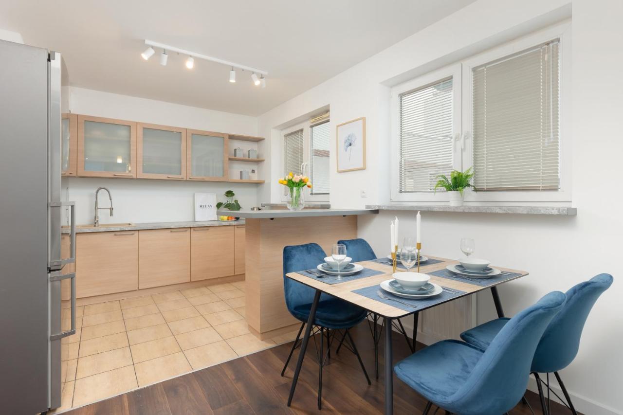 Beautiful & Spacious By Renters *