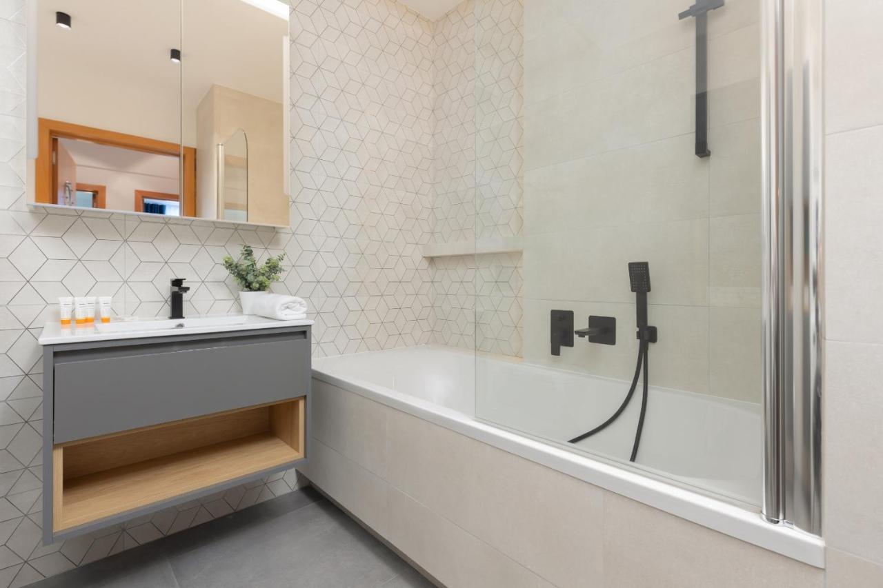 Beautiful & Spacious By Renters * Warsaw